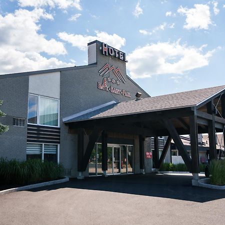 Hotel Baie Saint Paul エクステリア 写真