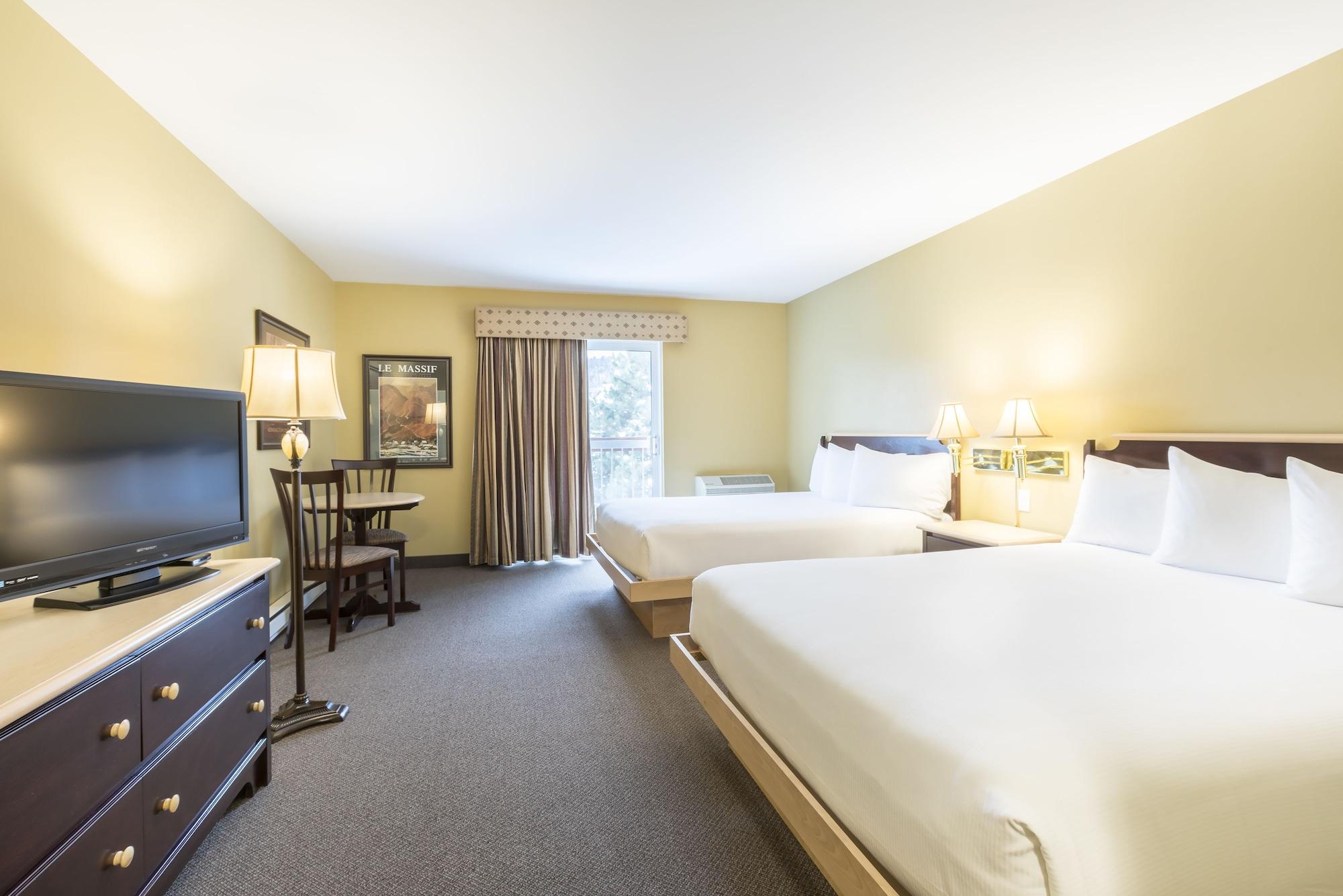 Hotel Baie Saint Paul エクステリア 写真