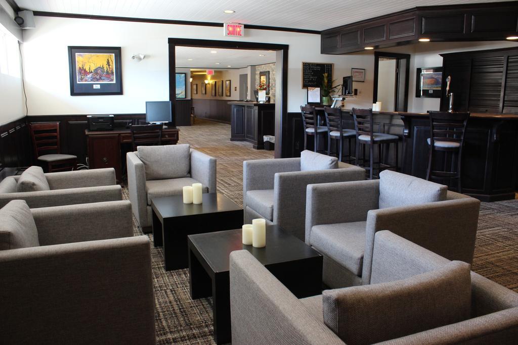 Hotel Baie Saint Paul エクステリア 写真