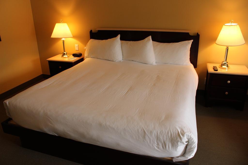 Hotel Baie Saint Paul エクステリア 写真
