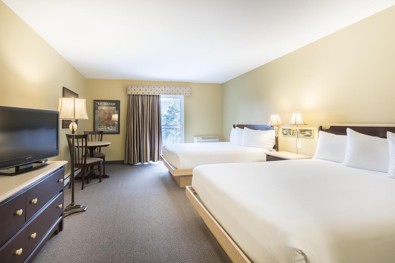 Hotel Baie Saint Paul エクステリア 写真